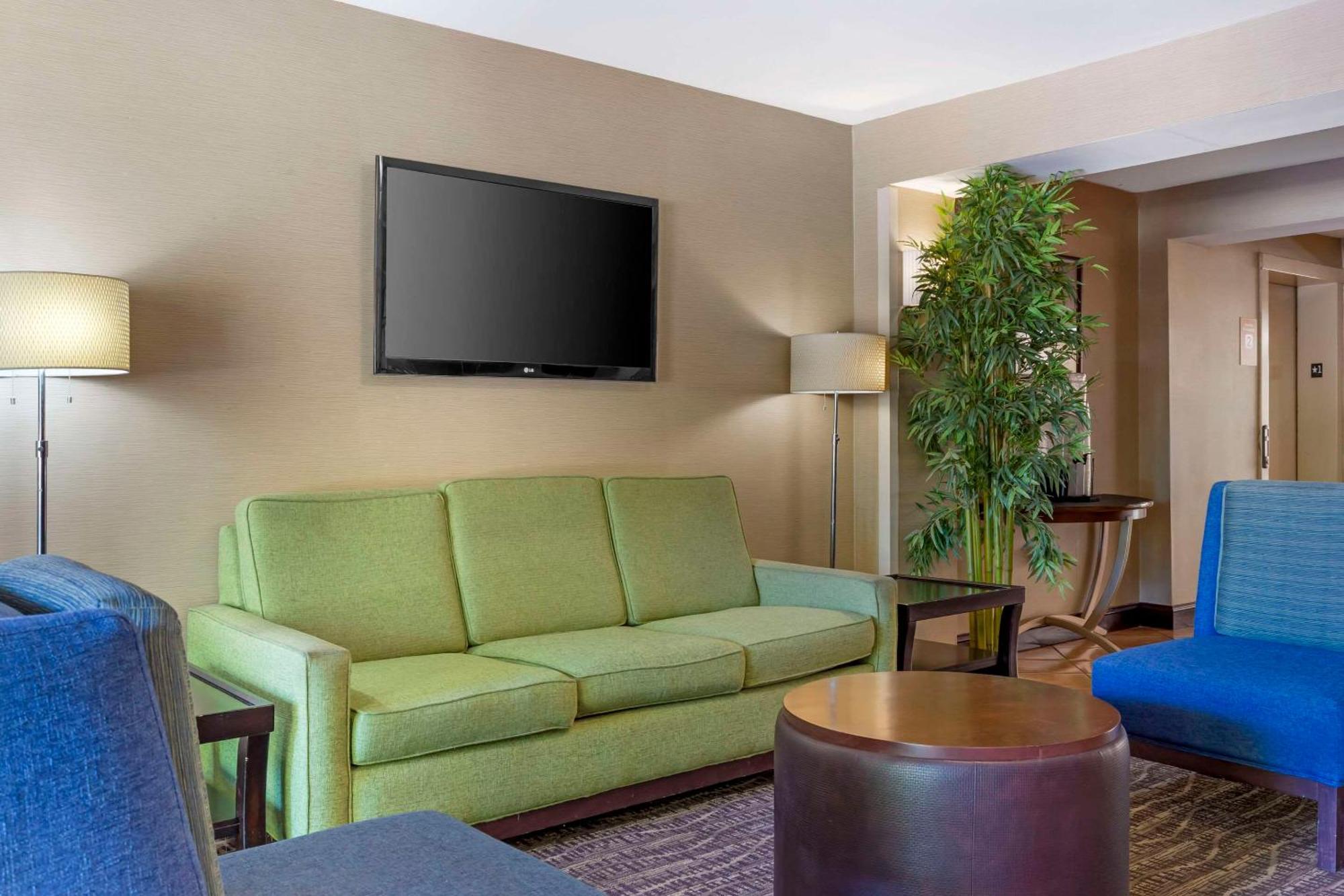 Quality Inn Raleigh Downtown Kültér fotó