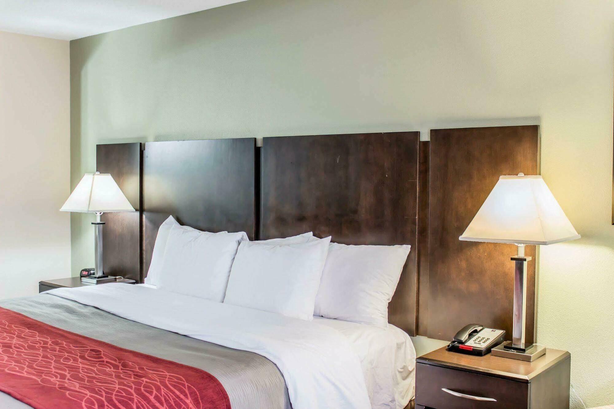 Quality Inn Raleigh Downtown Kültér fotó